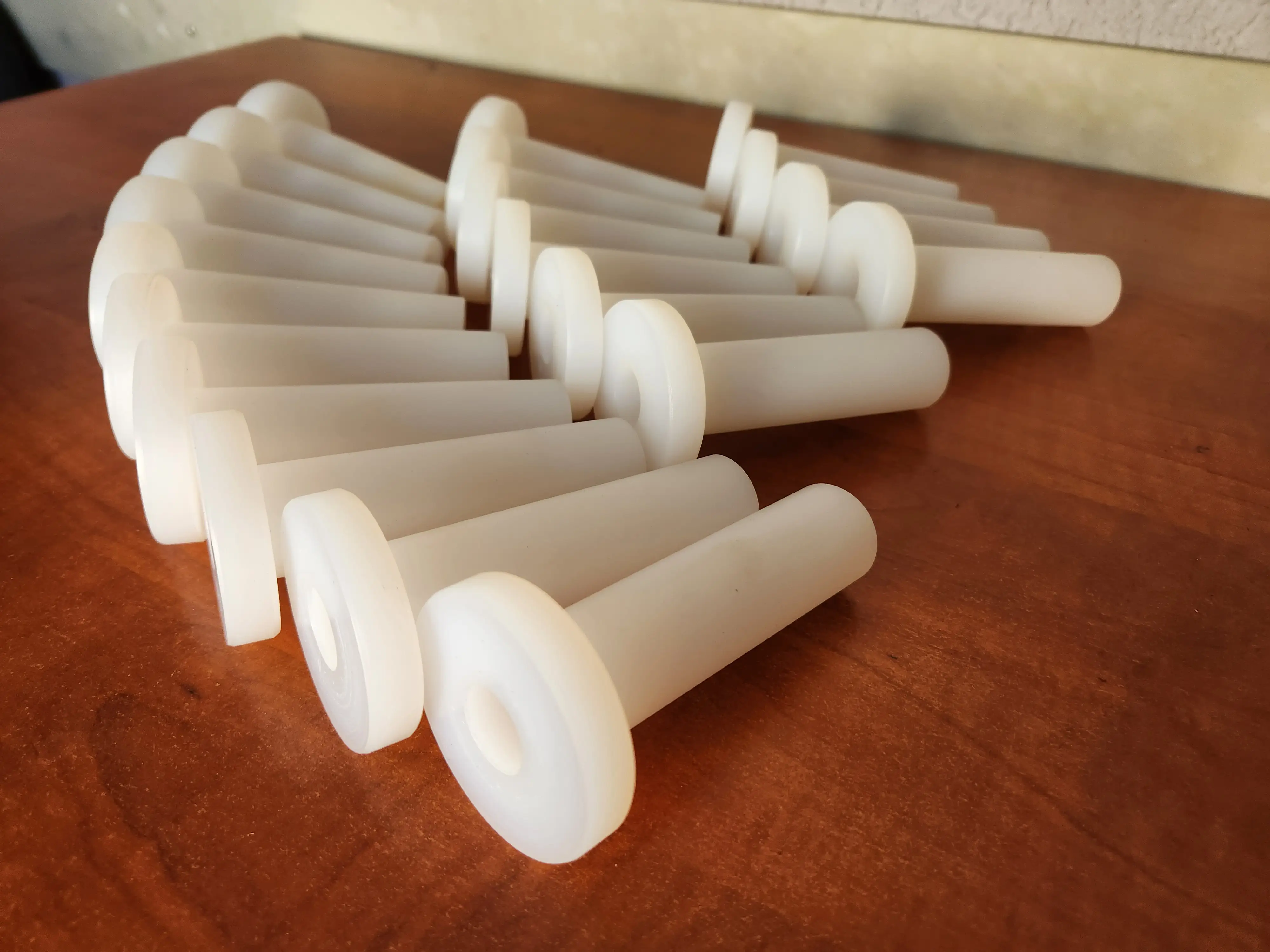 Specijalni tokareni elementi po meri