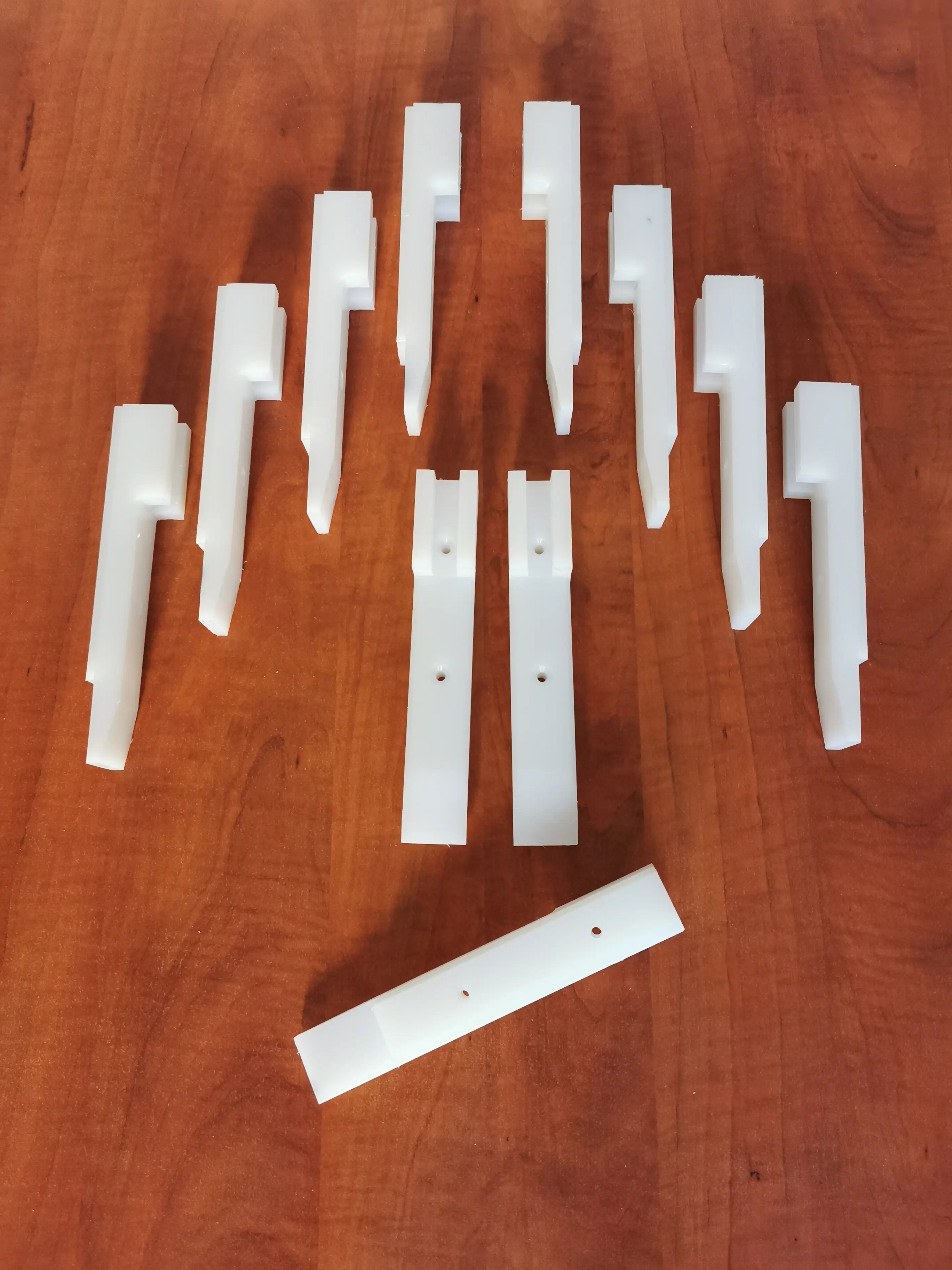 Osovinice i distanceri